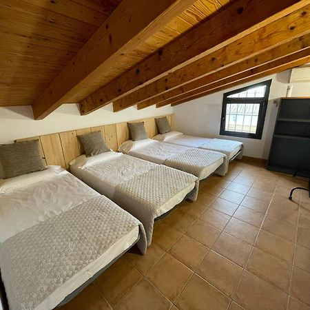Villa Moli Den Burch Santa Eulalia de Ronsaná Esterno foto