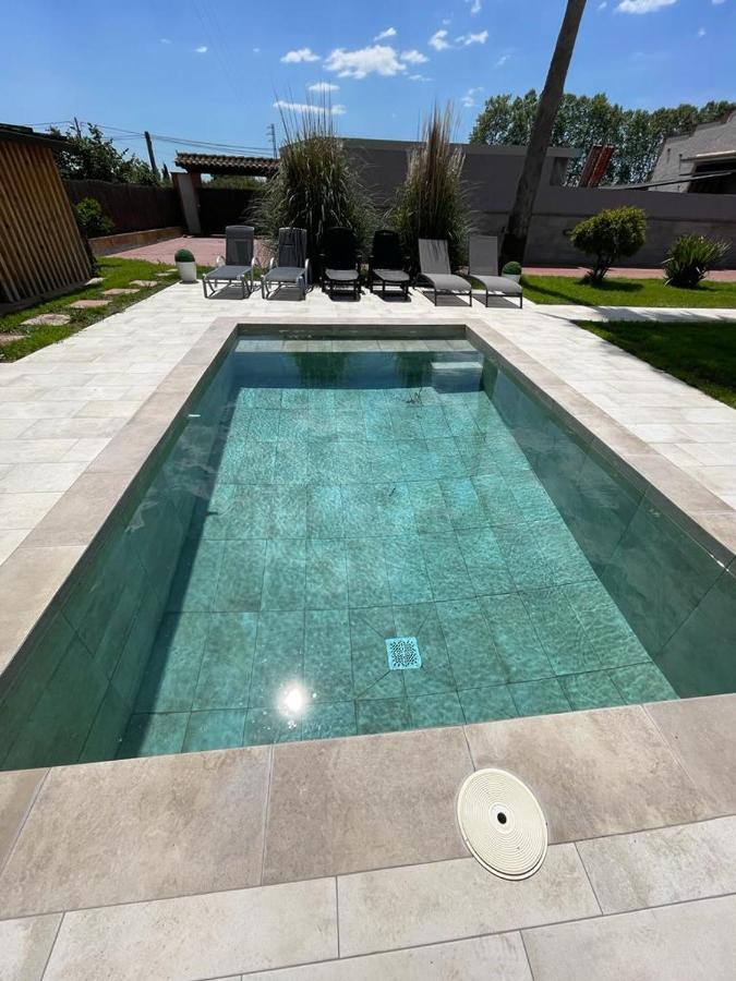 Villa Moli Den Burch Santa Eulalia de Ronsaná Esterno foto
