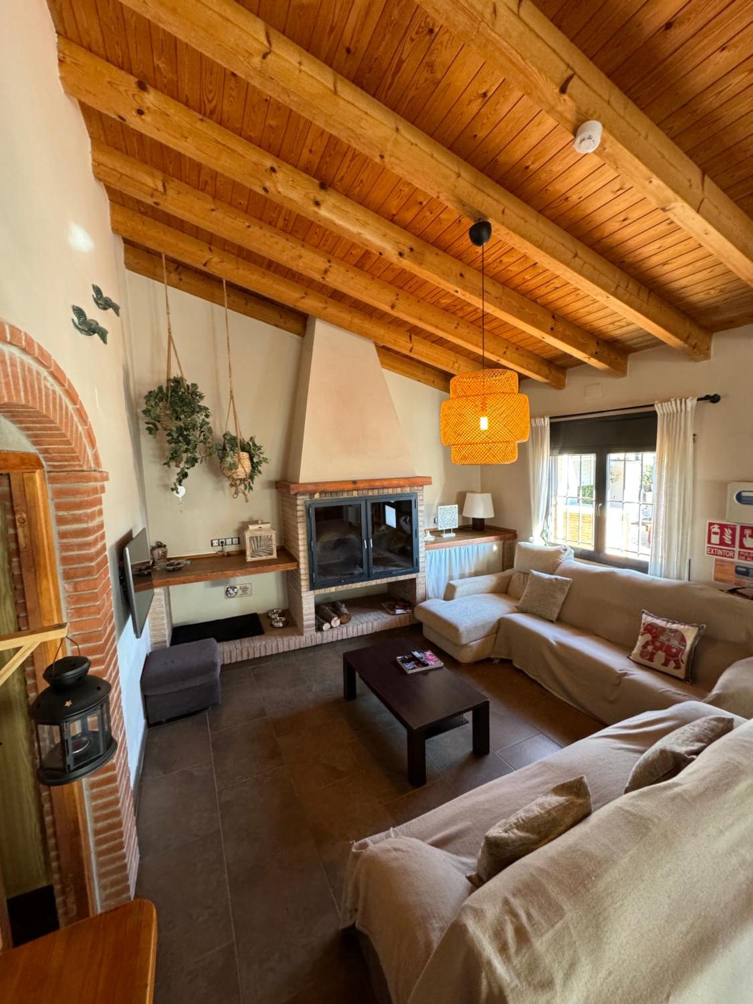Villa Moli Den Burch Santa Eulalia de Ronsaná Esterno foto