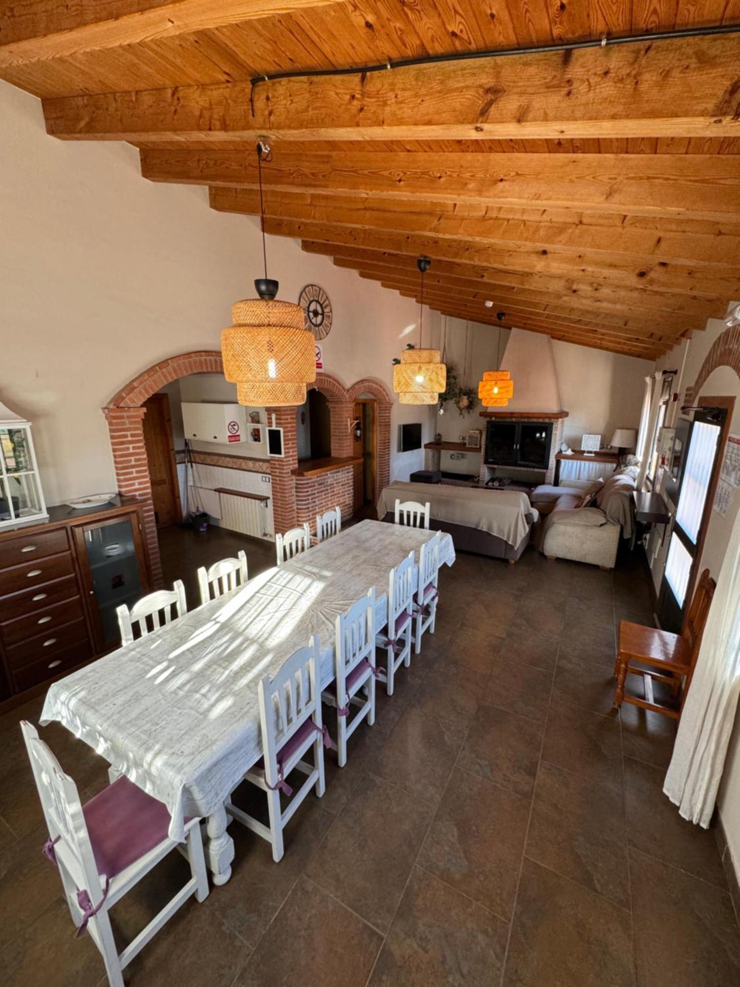 Villa Moli Den Burch Santa Eulalia de Ronsaná Esterno foto